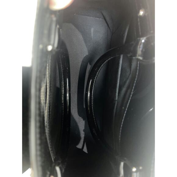 Louis Vuitton Black Patent Leather Epi Lockit MM Handbag - Picture 4 of 5
